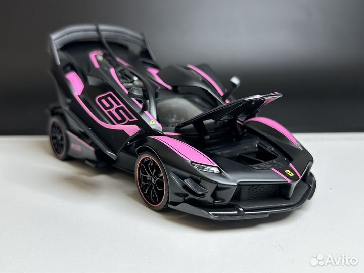 Машинка Ferrari металлическая черная