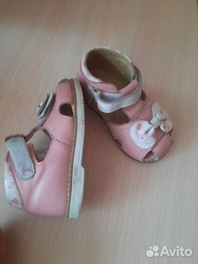 Босоножки для девочки 22 размер