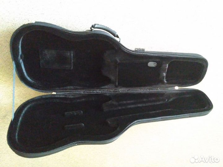 Кейс Blade (кофр, чехол) для электрогитары