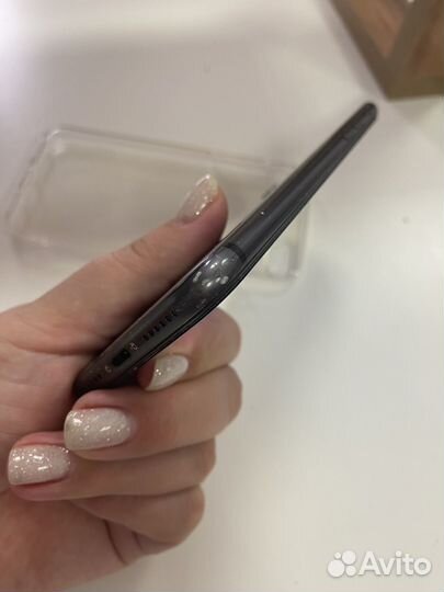 iPhone 8, 64 ГБ