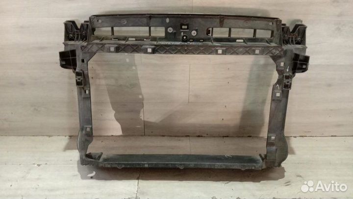 Панель передняя Skoda