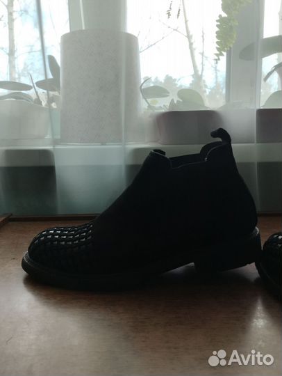 Ботинки замшевые натуральные