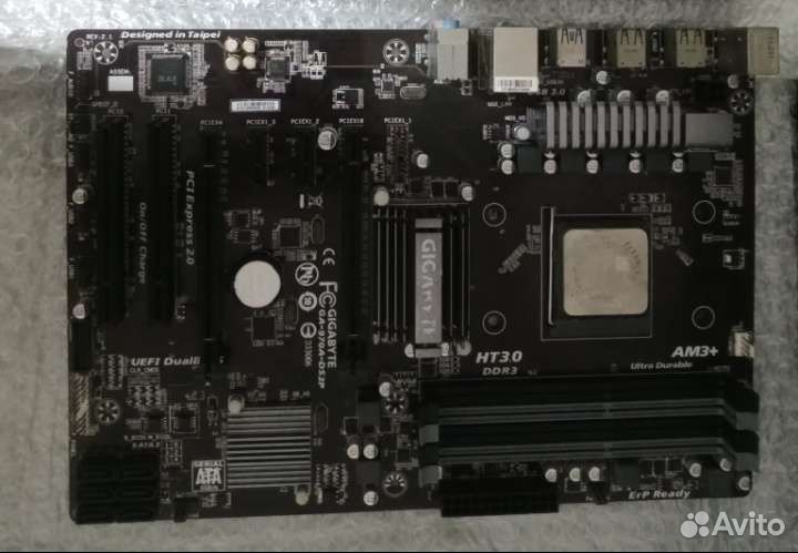Материнская плата am3+ в комплекте 3 процессора