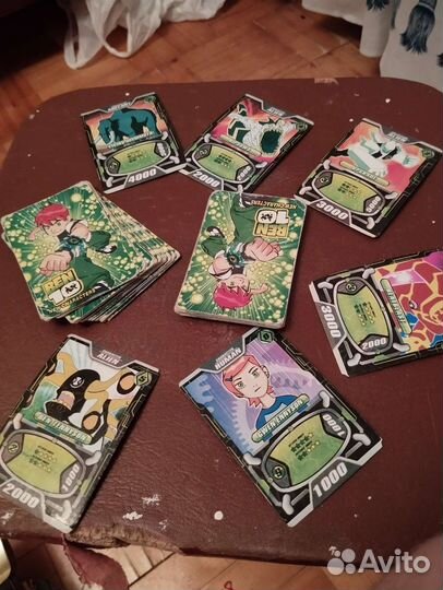 Коллекционные карточки бен10