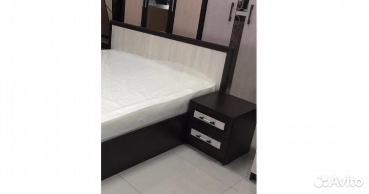 Тумбы прикроватные Модерн