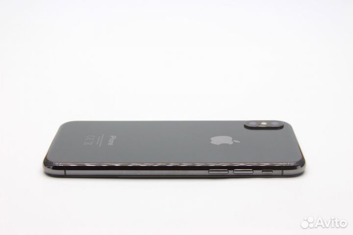iPhone X, 64 ГБ