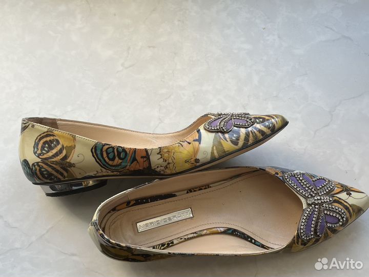 Туфли женские 37 размер цветные лаковые