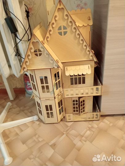 Детский игровой домик из дерева