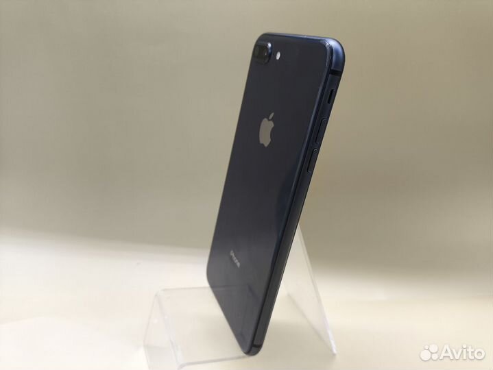 iPhone 8 Plus, 64 ГБ