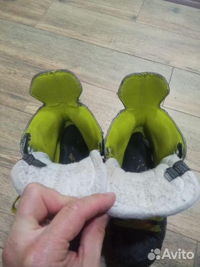 Коньки хоккейные