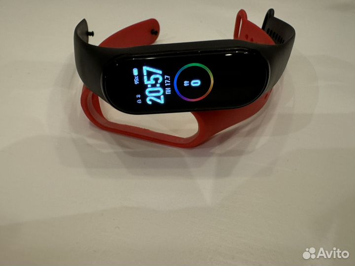 Фитнес браслет xiaomi mi band 4