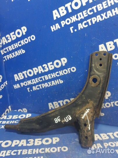 Передний правый рычаг Zaz Sens седан MEM3-307 2008