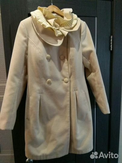 Пальто демисезонное