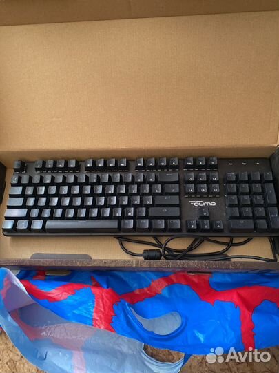 Механическая клавиатура Qumo