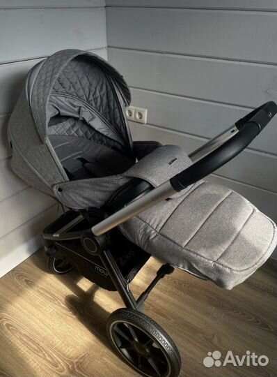 Коляска 2 в 1 mowbaby zoom silver beige
