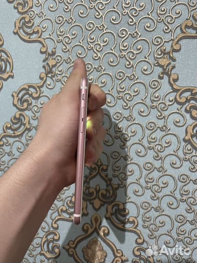iPhone 6S, 32 ГБ