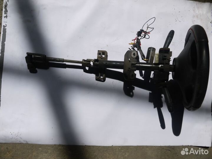 Продам б/у рулевую колонку в сборе