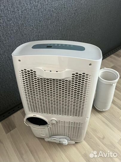 Напольный кондиционер в идеальном состоянии