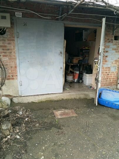 Гараж, > 30 м²