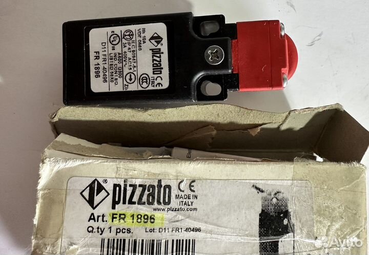 Выключатель концевой pizzato FR1896