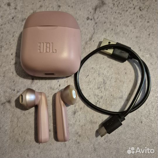 Беспроводные наушники jbl tune 220 tws