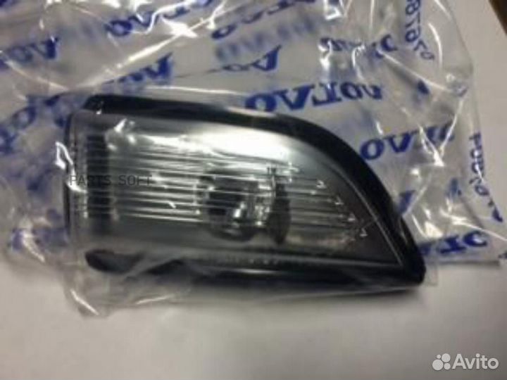 Volvo 31217289 Повторитель поворота в зеркале прав