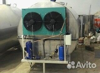 Танк охладитель молока закрытого типа 1000л г897