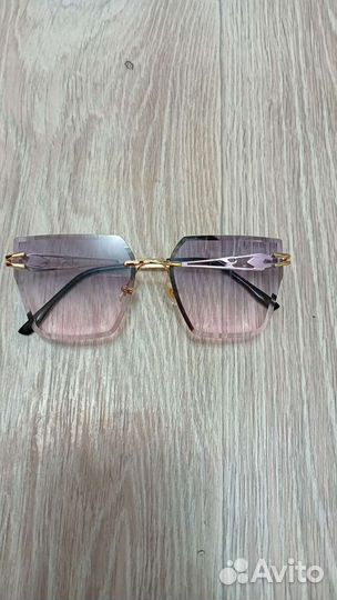 Солнцезащитные очки