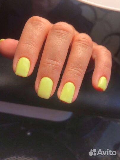 Мастер маникюра и педикюра