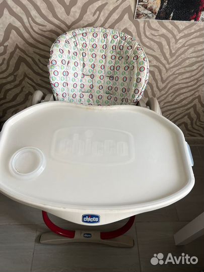 Детский стульчик для кормления