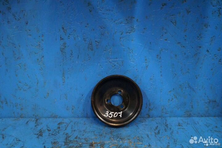 Шкив помпы Opel Zafira 2 (B) (2005 - 2008)