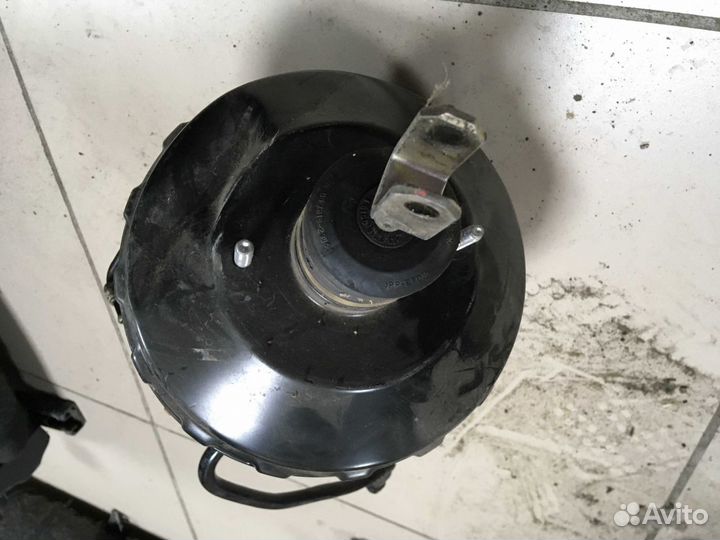 Усилитель тормозов вакуумный BMW E90 3-Series