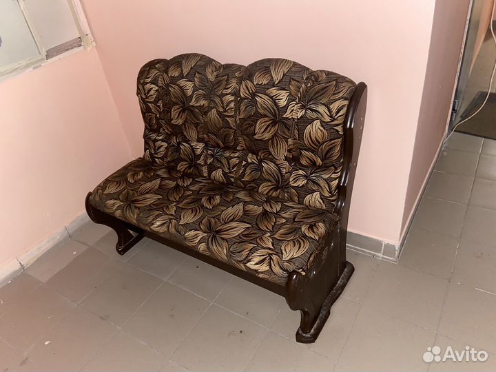 Кухонный угловой диван