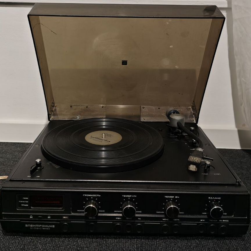 Ең сексуалды қыздар шешінді