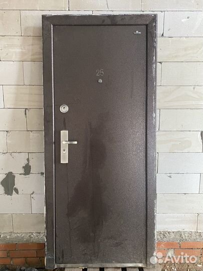 Дверь входная железная бу