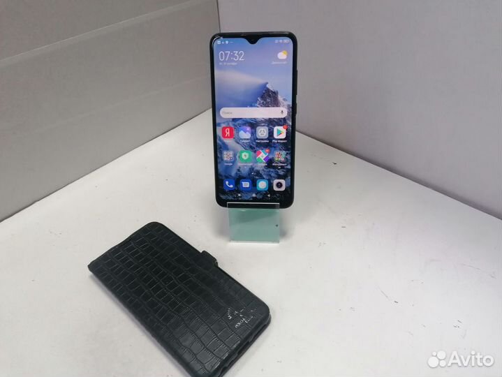 Xiaomi Redmi 8, 3/32 ГБ