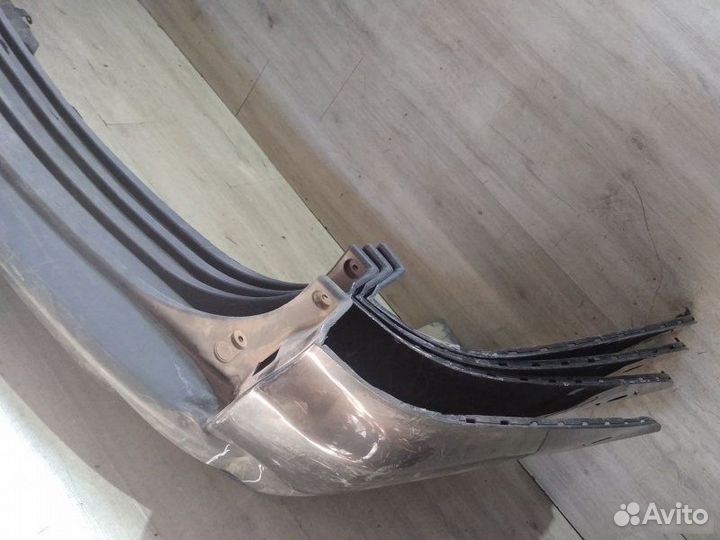 Бампер задний Mitsubishi pajero sport