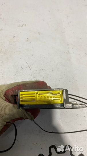 Блок SRS Airbag Renault Symbol K7JA700 2005