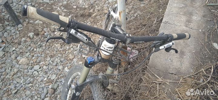 Велосипед горный Jamis Nemesis Race