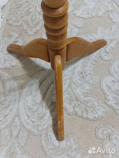 Вешалка для одежды напольная деревянная