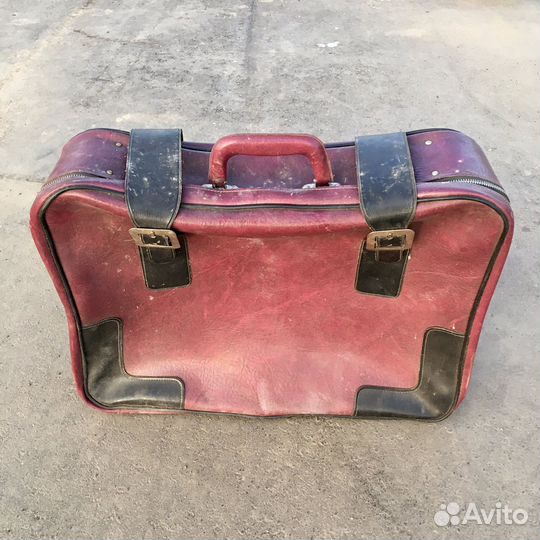 Чемодан 1982г