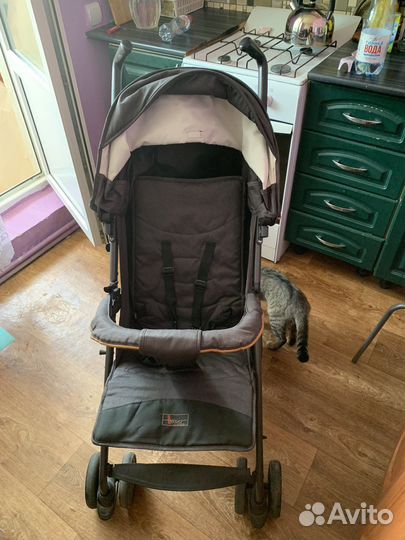 Прогулочная коляска