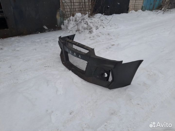 Бампер передний