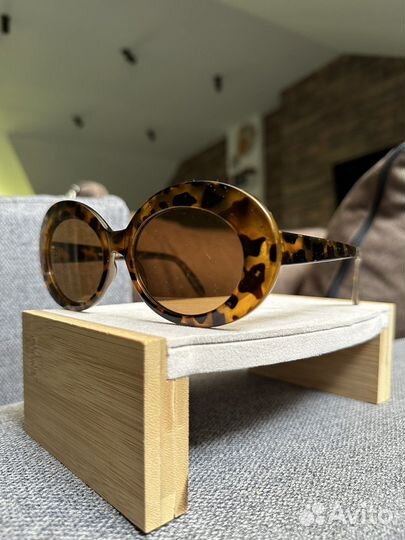 Солнцезащитные очки пакетом