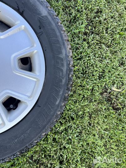 Bridgestone Ice Cruiser 7000 195/65 R15