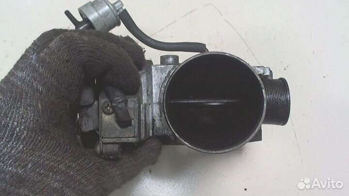 Заслонка дроссельная Toyota Land Cruiser Prado (90