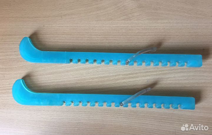 Чехлы для коньков