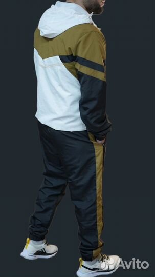 Спортивный костюм мужской Nike