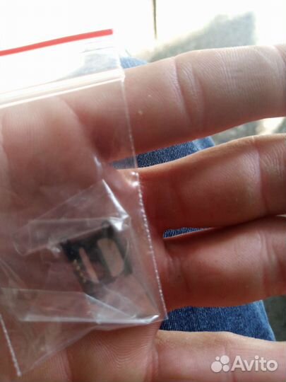 Динамик слуховой на iPhone