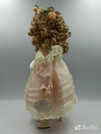 Кукла фарфоровая коллекционная